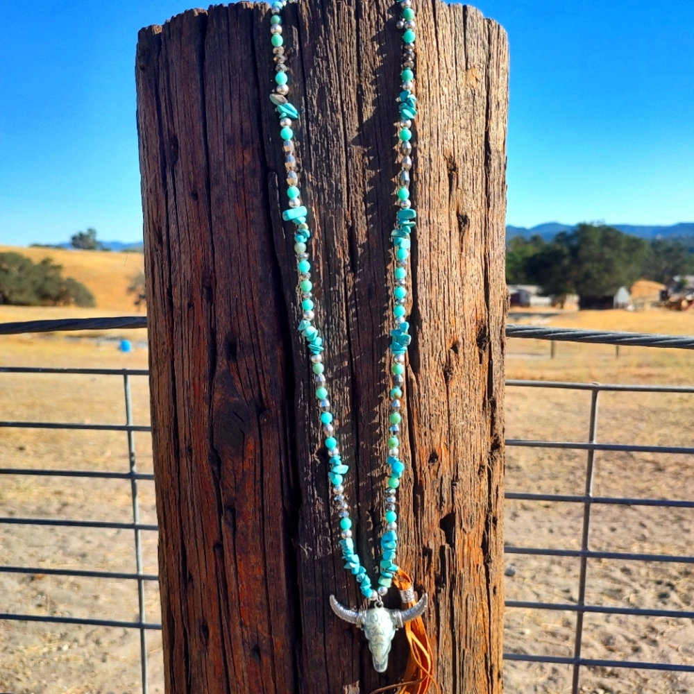 Shayanne Longhorn Necklace